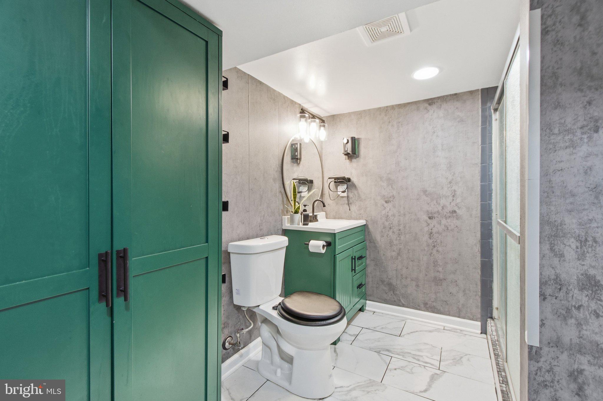 CAPITOL HEIGHTS - Residential