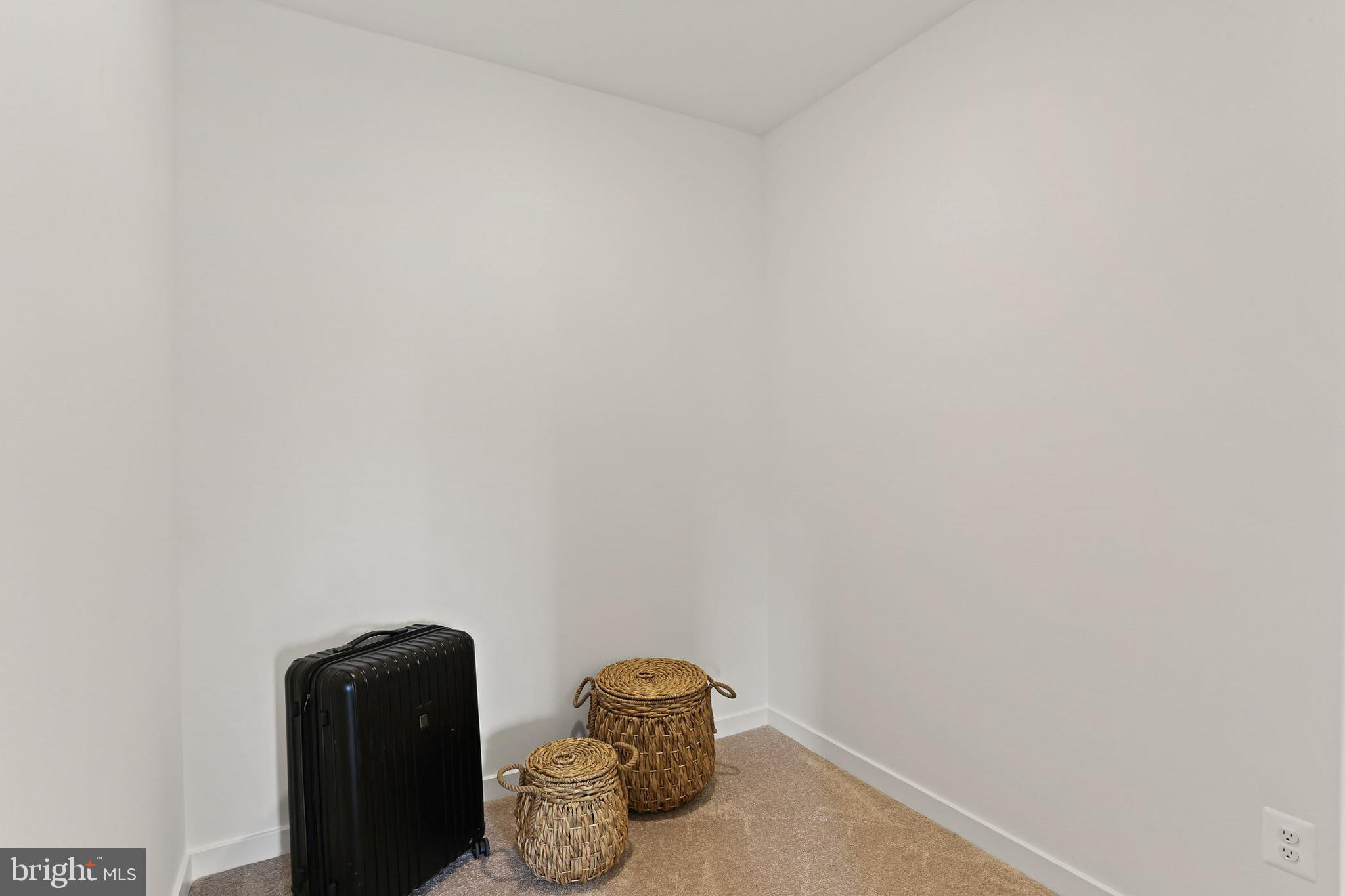 SHENANDOAH SPRINGS - Residential