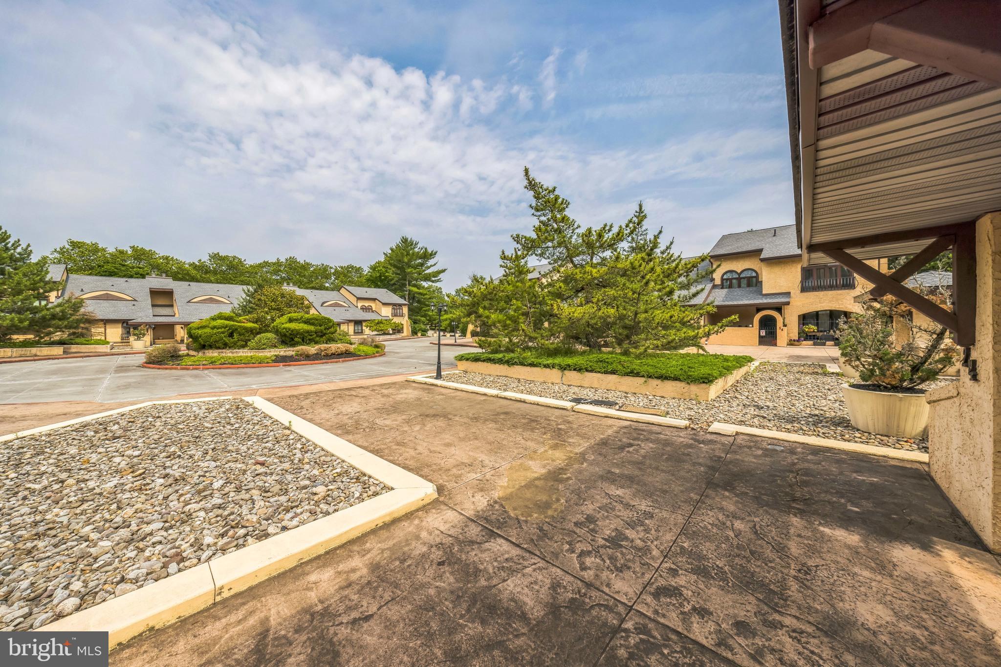 CENTURA - Residential