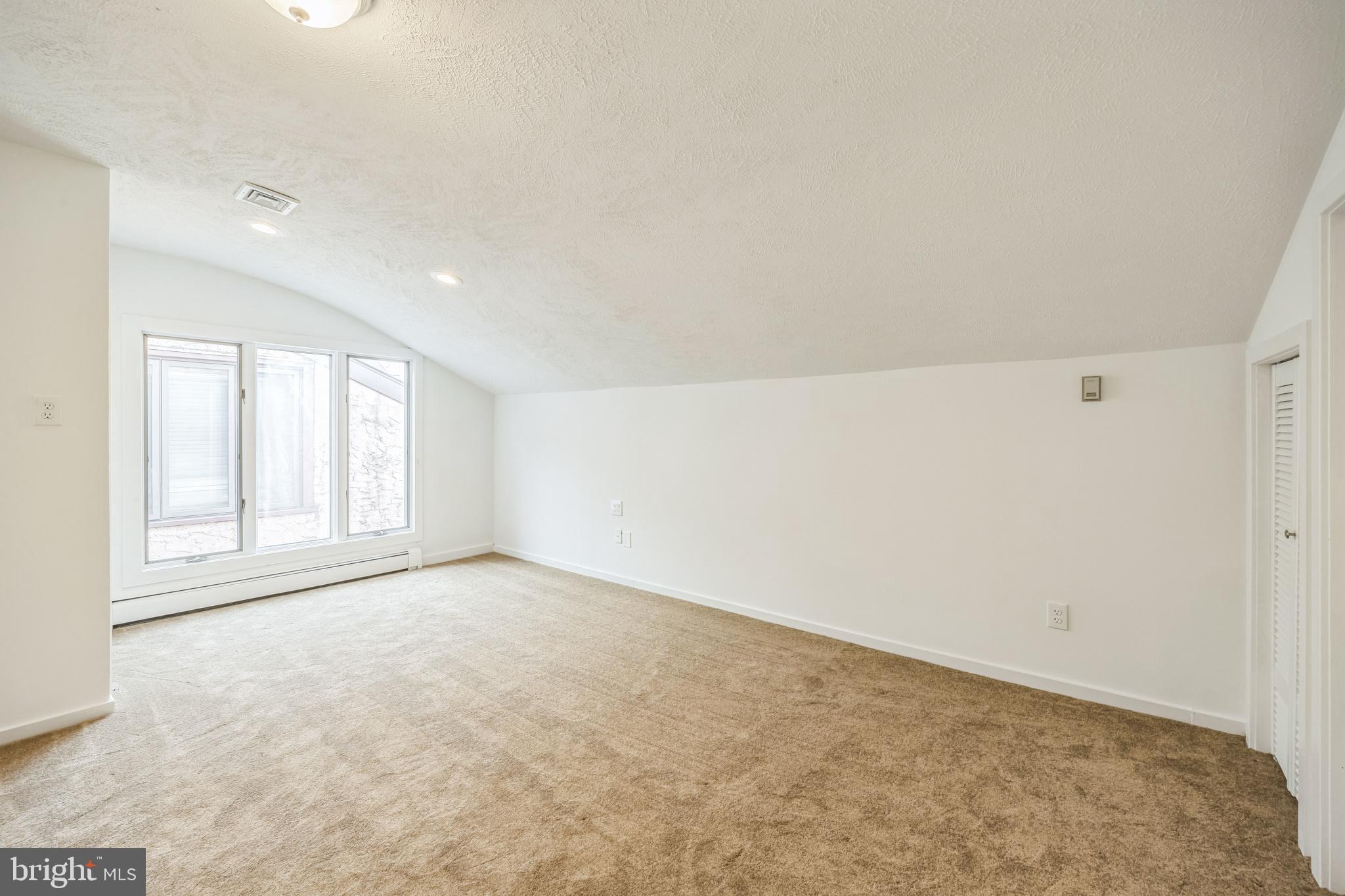 CENTURA - Residential