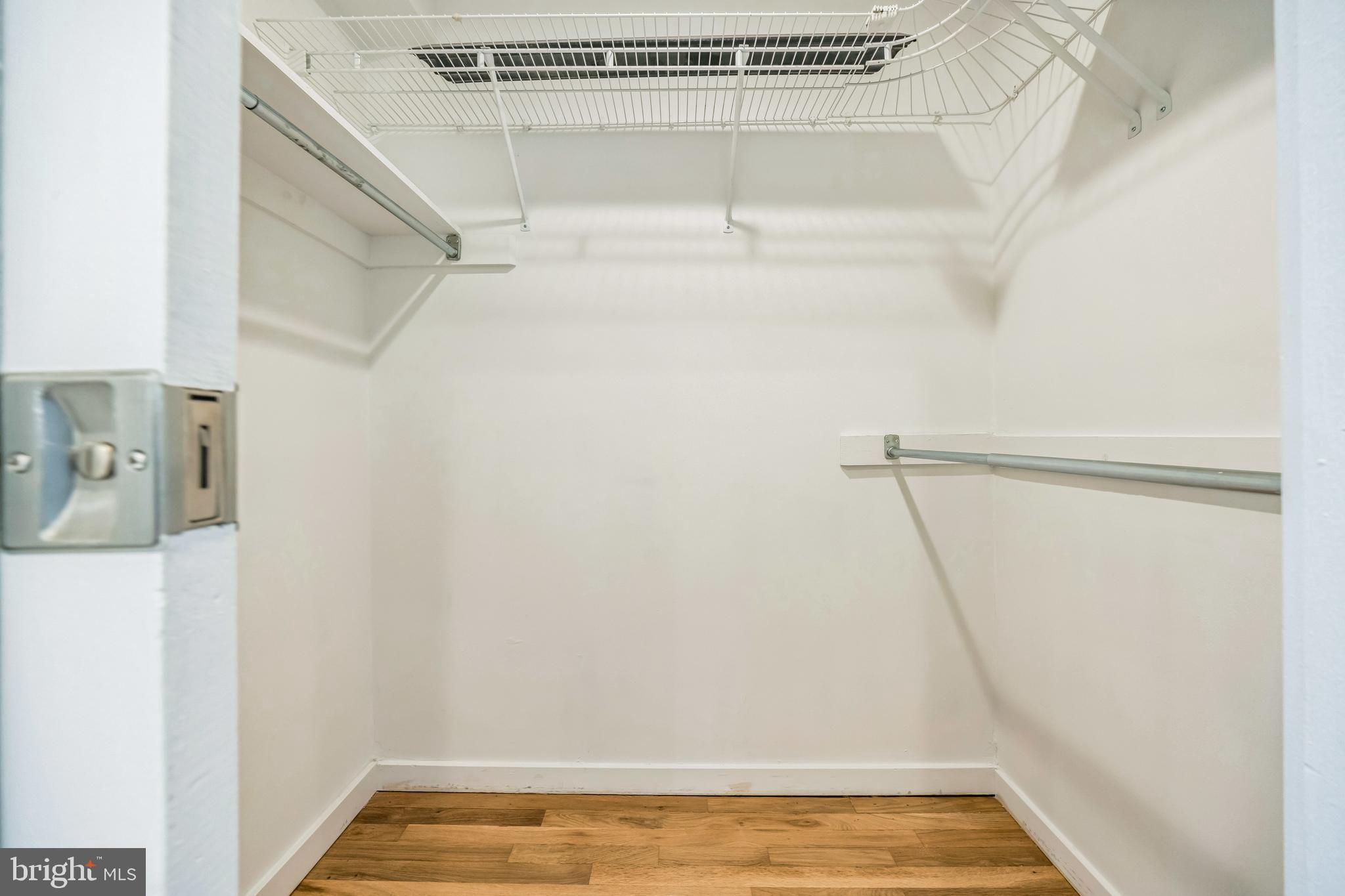 CENTURA - Residential