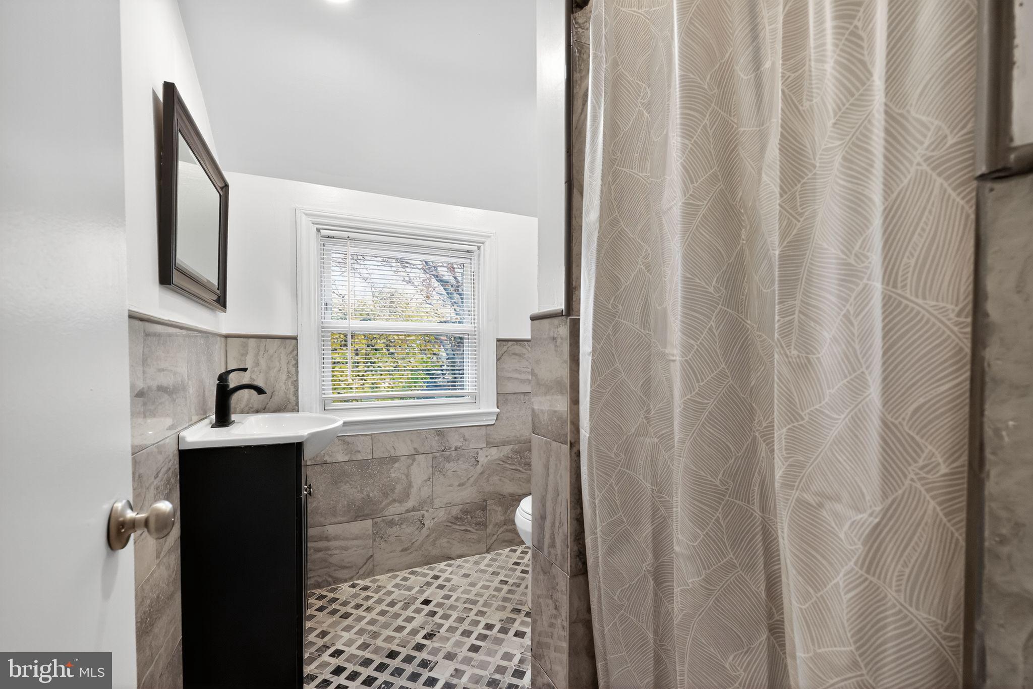 DREXEL HILL - Residential