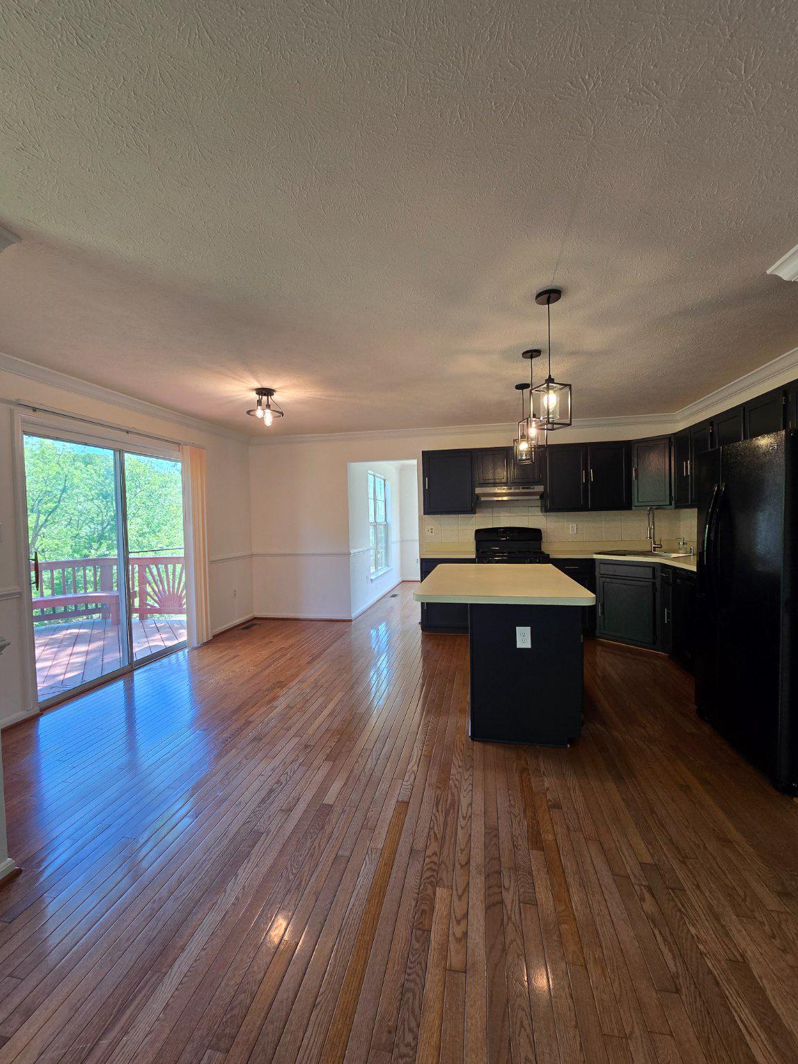 ARAGONA VILLAGE - Residential