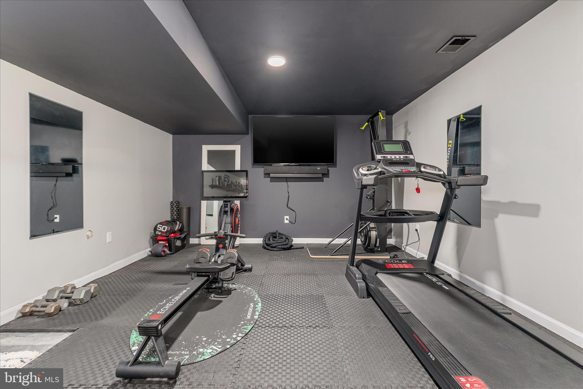 LAKE HOLIDAY ESTATES - Residential