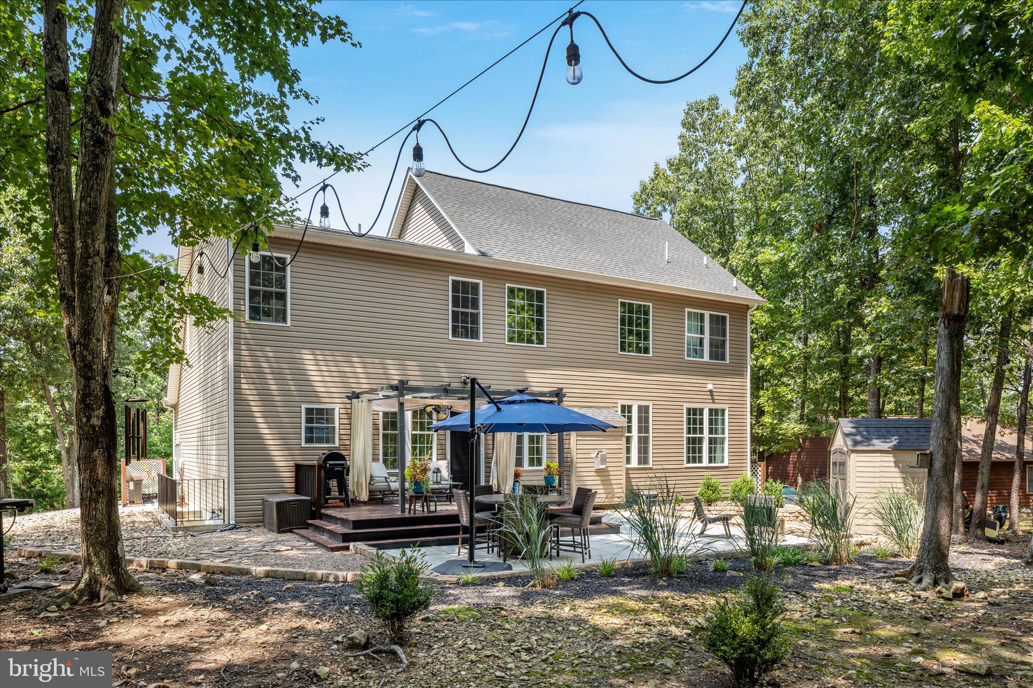 LAKE HOLIDAY ESTATES - Residential