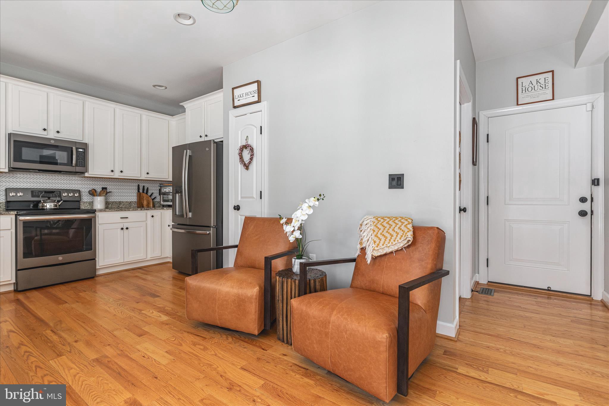 LAKE HOLIDAY ESTATES - Residential