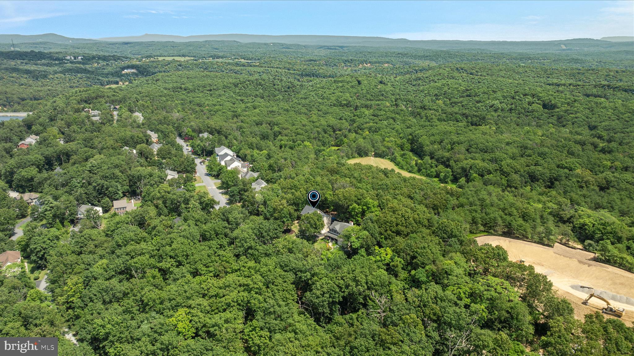 LAKE HOLIDAY ESTATES - Residential