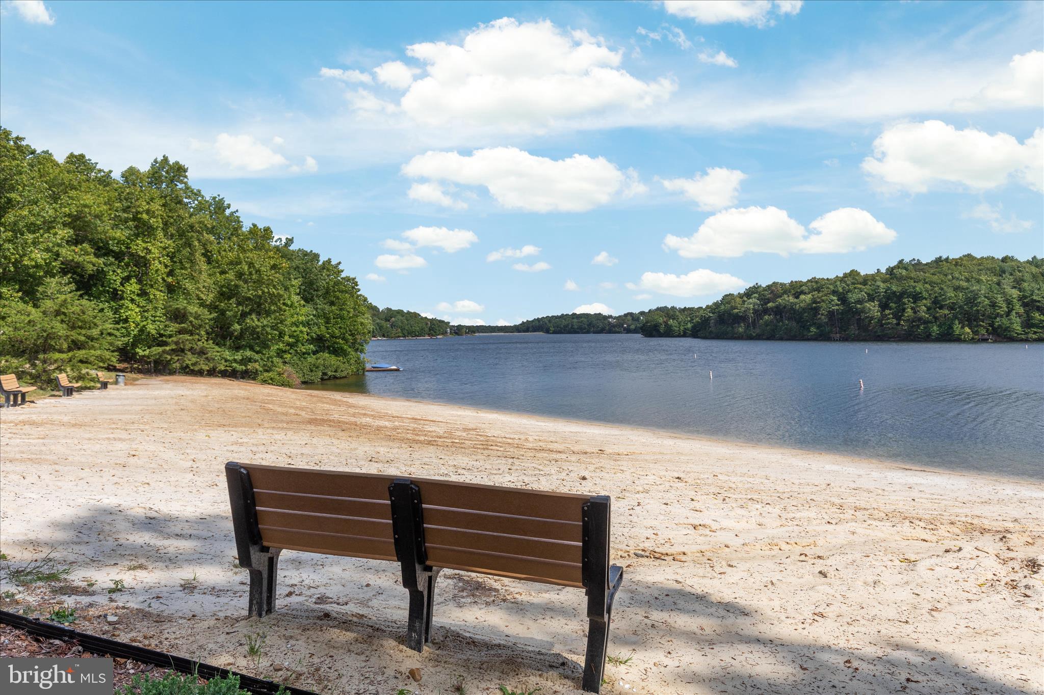 LAKE HOLIDAY ESTATES - Residential