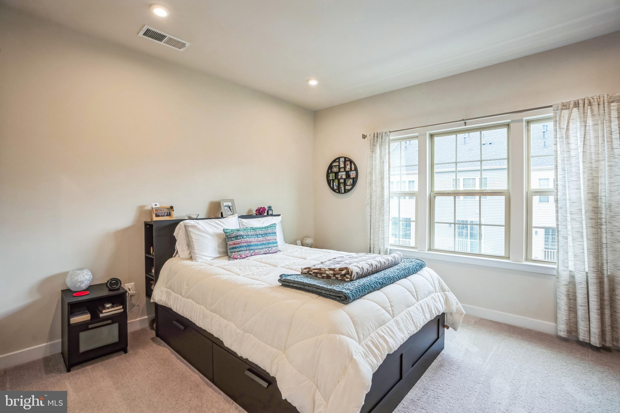 MONTGOMERY VILLAGE - Residential