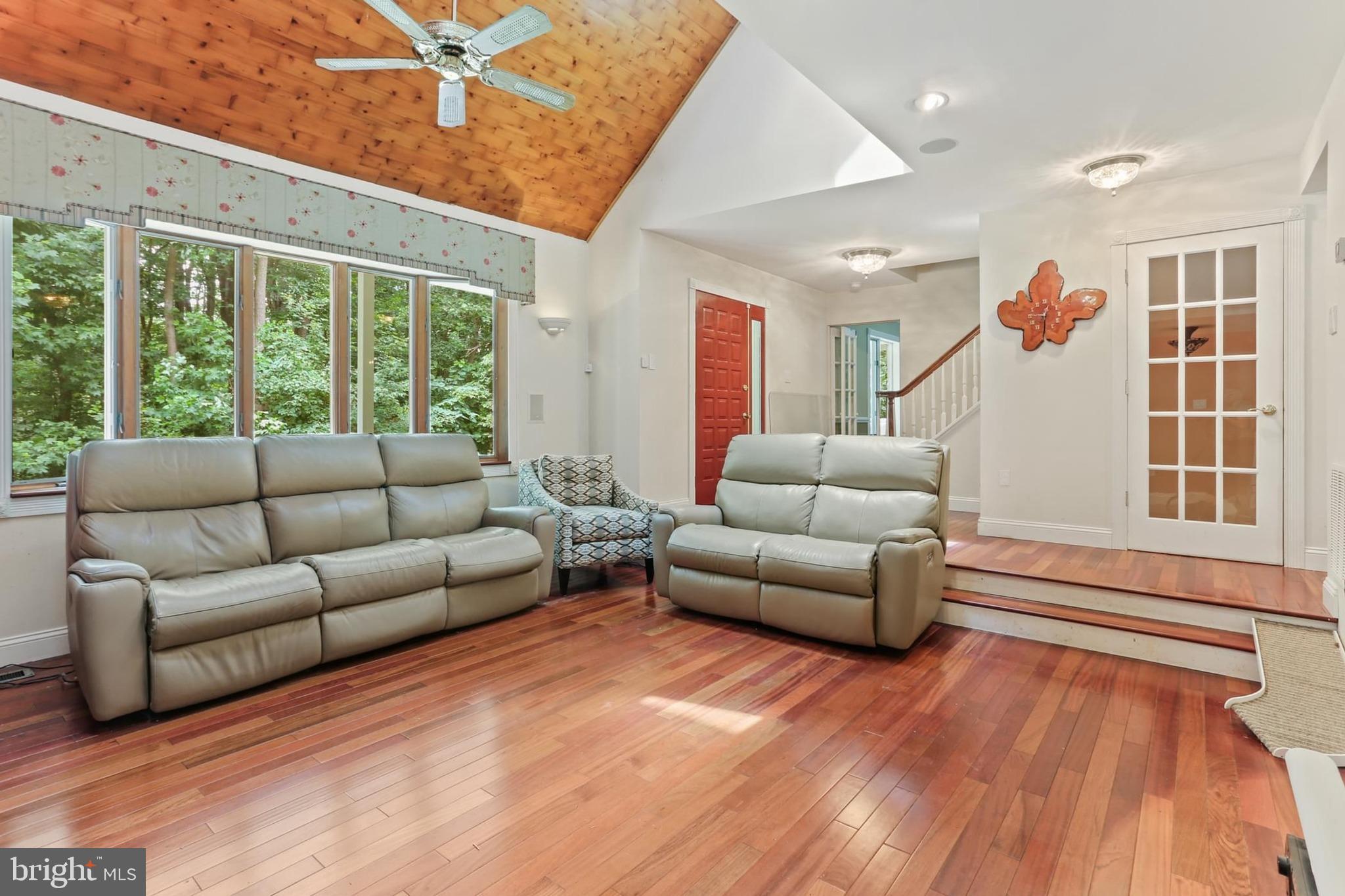 DAWN ACRES - Residential