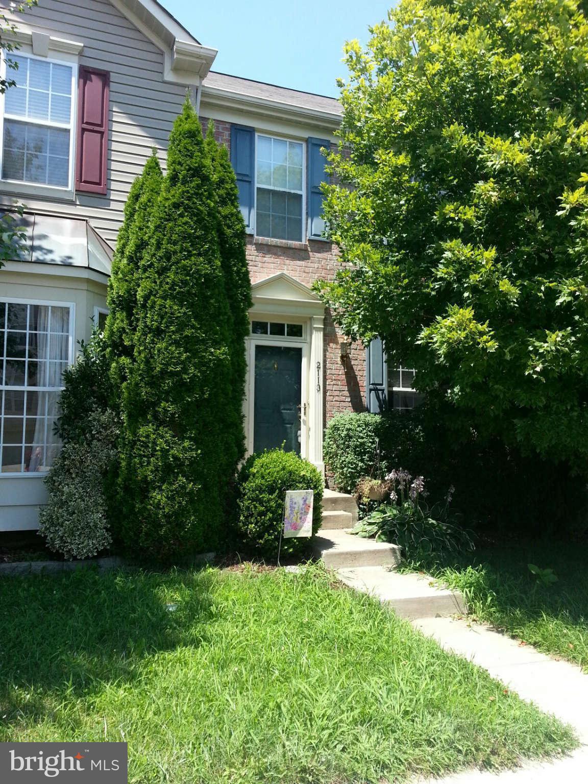 all bedrooms & living room new hardwood floor. Currently unorganized because of the tenant has yet to move. tenant moving out 6/30/2015. Waverly Woods areas, Good School System.Convenient to Rt 70, 29 & 695. Community pool, tennis court, and club houses.Walk to shopping center.