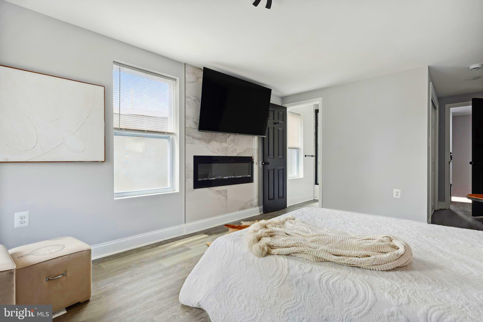 BIDDLE STREET - Residential