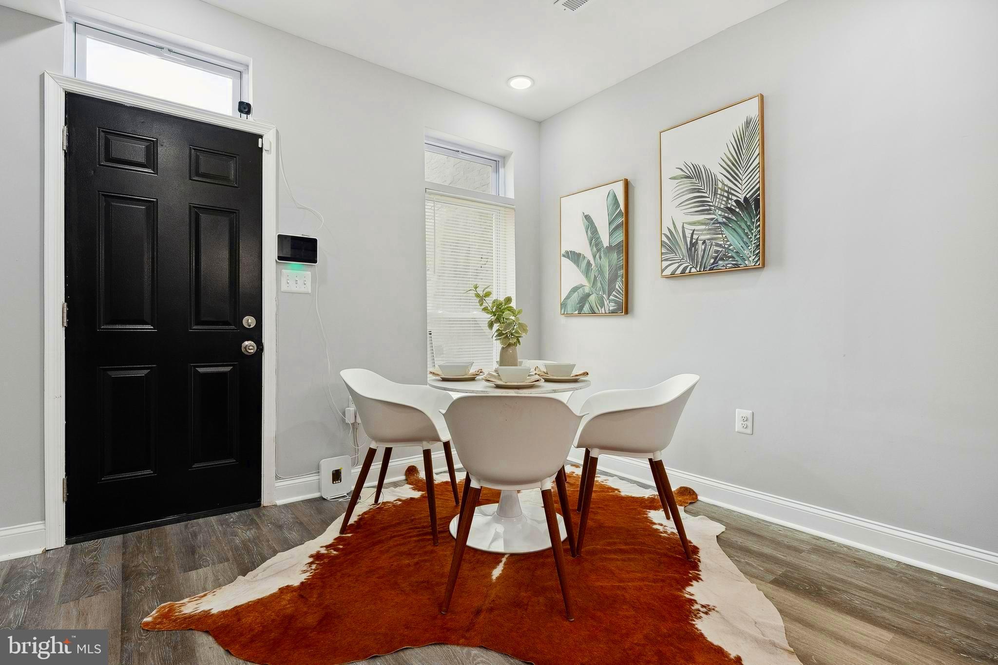 BIDDLE STREET - Residential