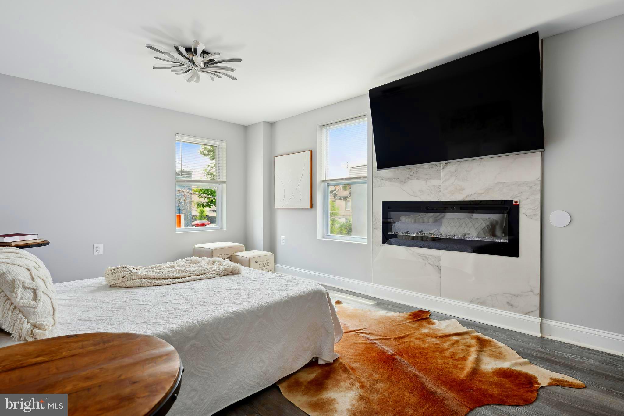 BIDDLE STREET - Residential