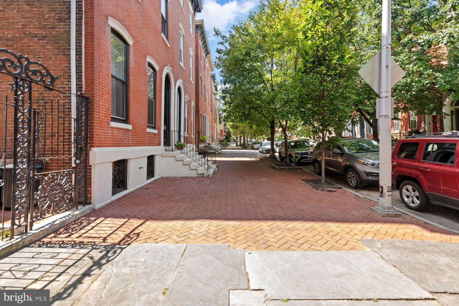 FAIRMOUNT - Residential