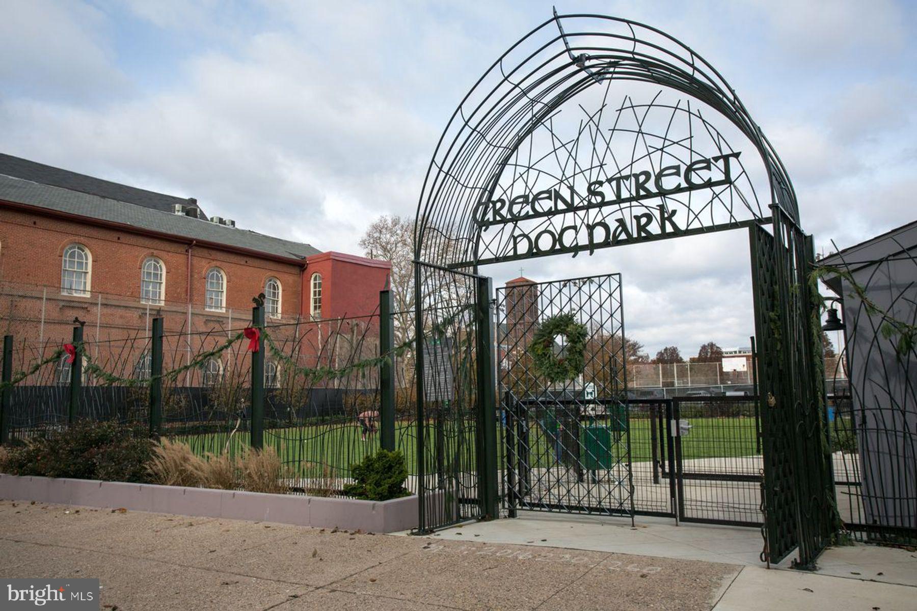 FAIRMOUNT - Residential