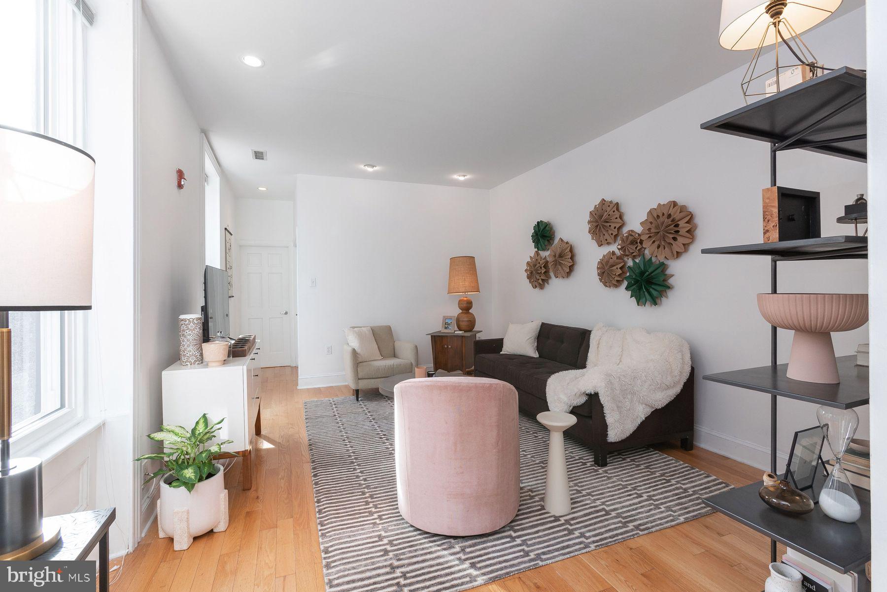 FAIRMOUNT - Residential