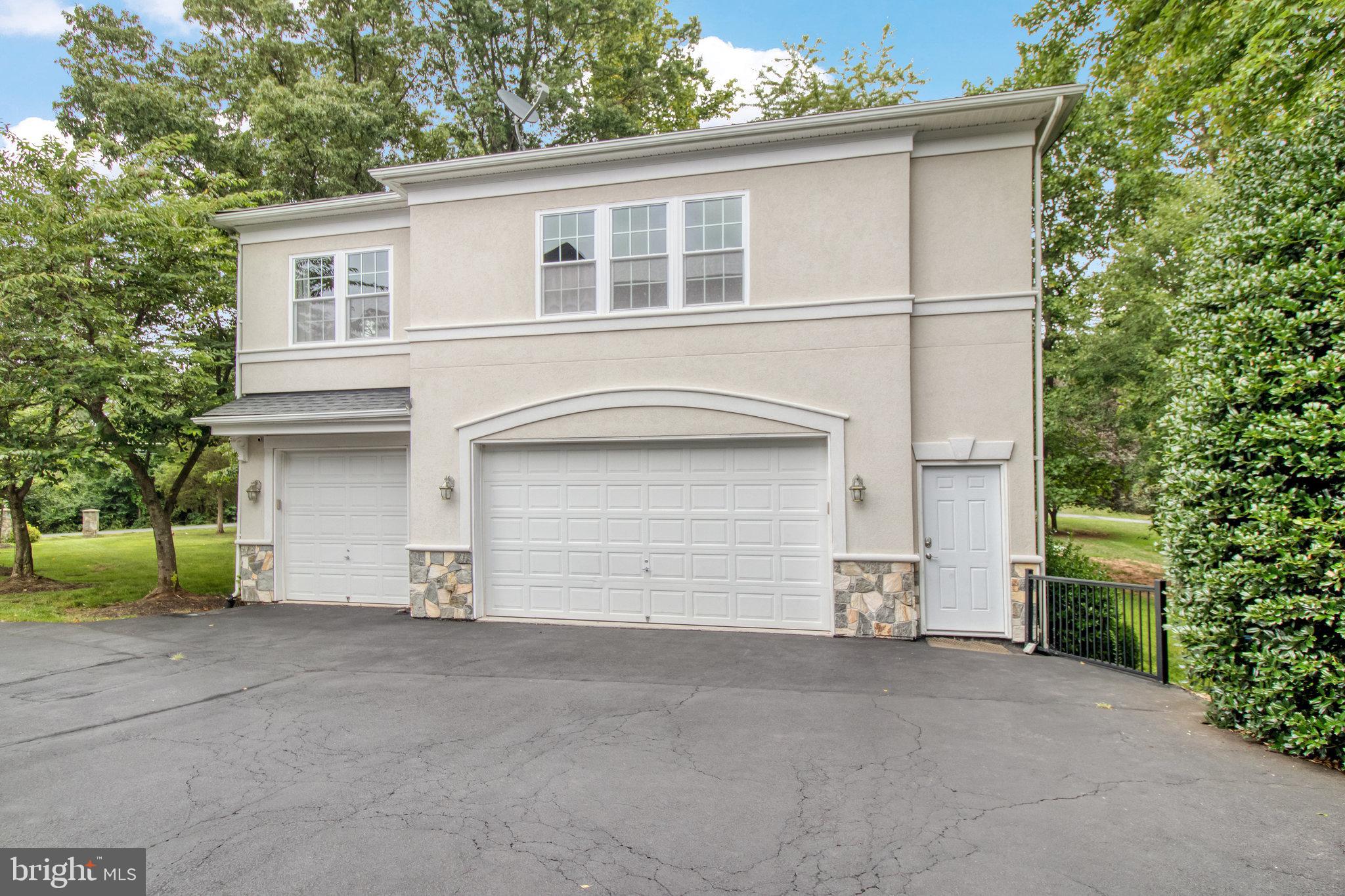 KENTLAND FARMS - Residential Lease