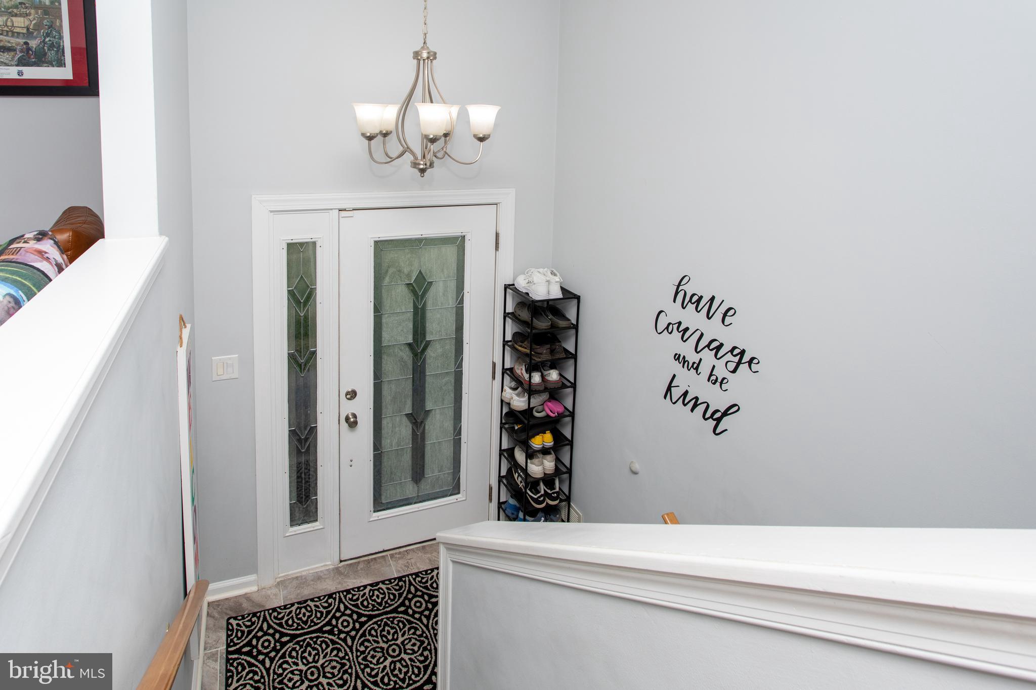 GREENVIEW KNOLLS - Residential