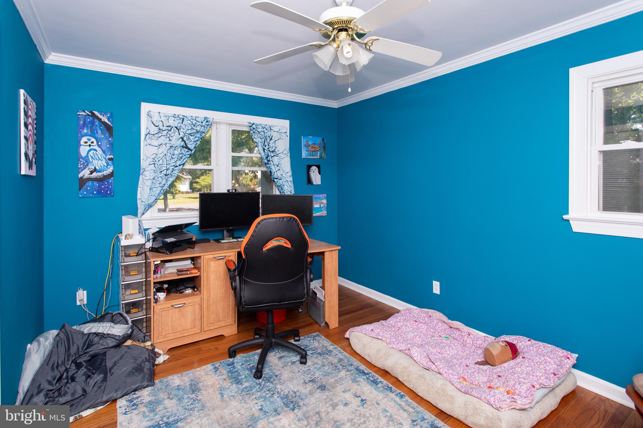 GREENVIEW KNOLLS - Residential