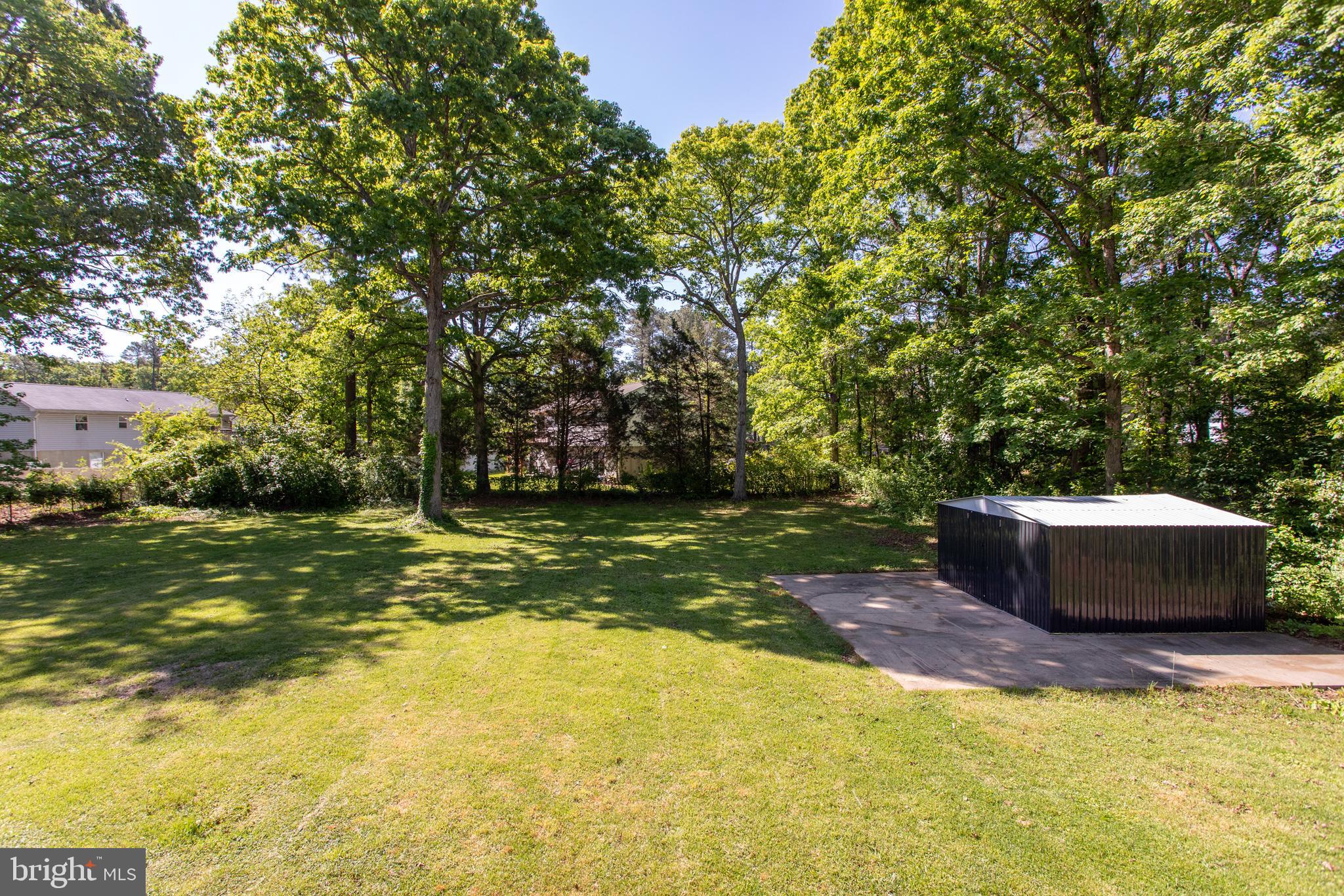 GREENVIEW KNOLLS - Residential