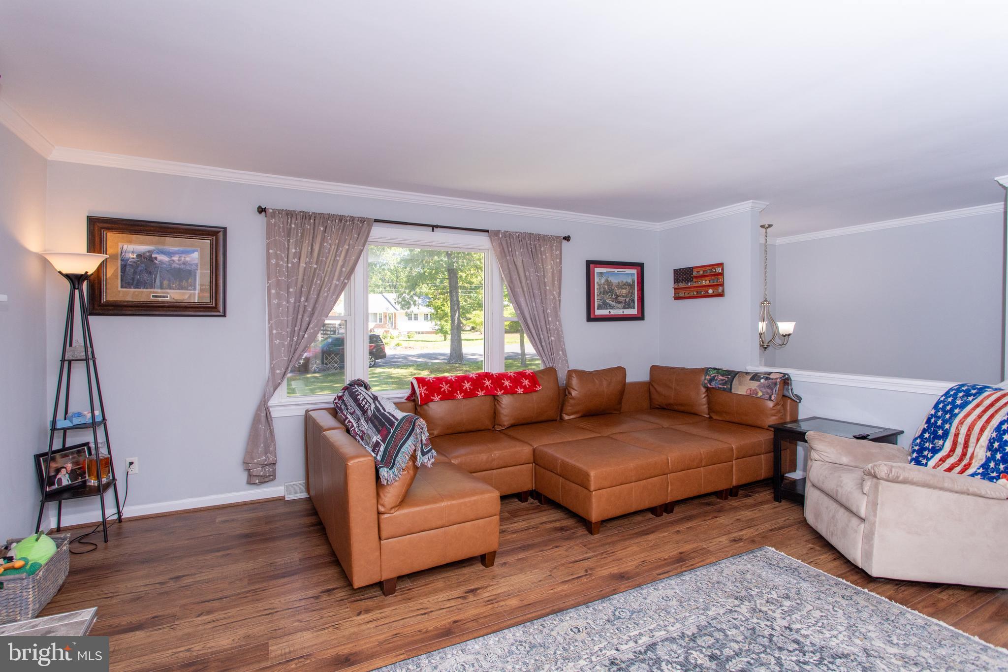 GREENVIEW KNOLLS - Residential