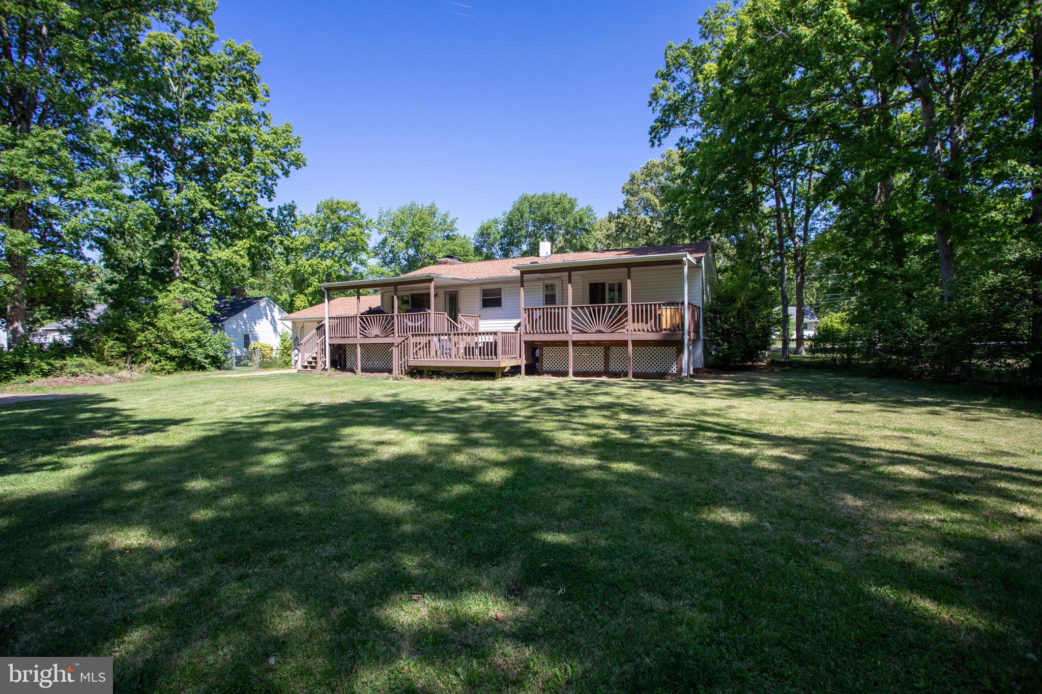 GREENVIEW KNOLLS - Residential