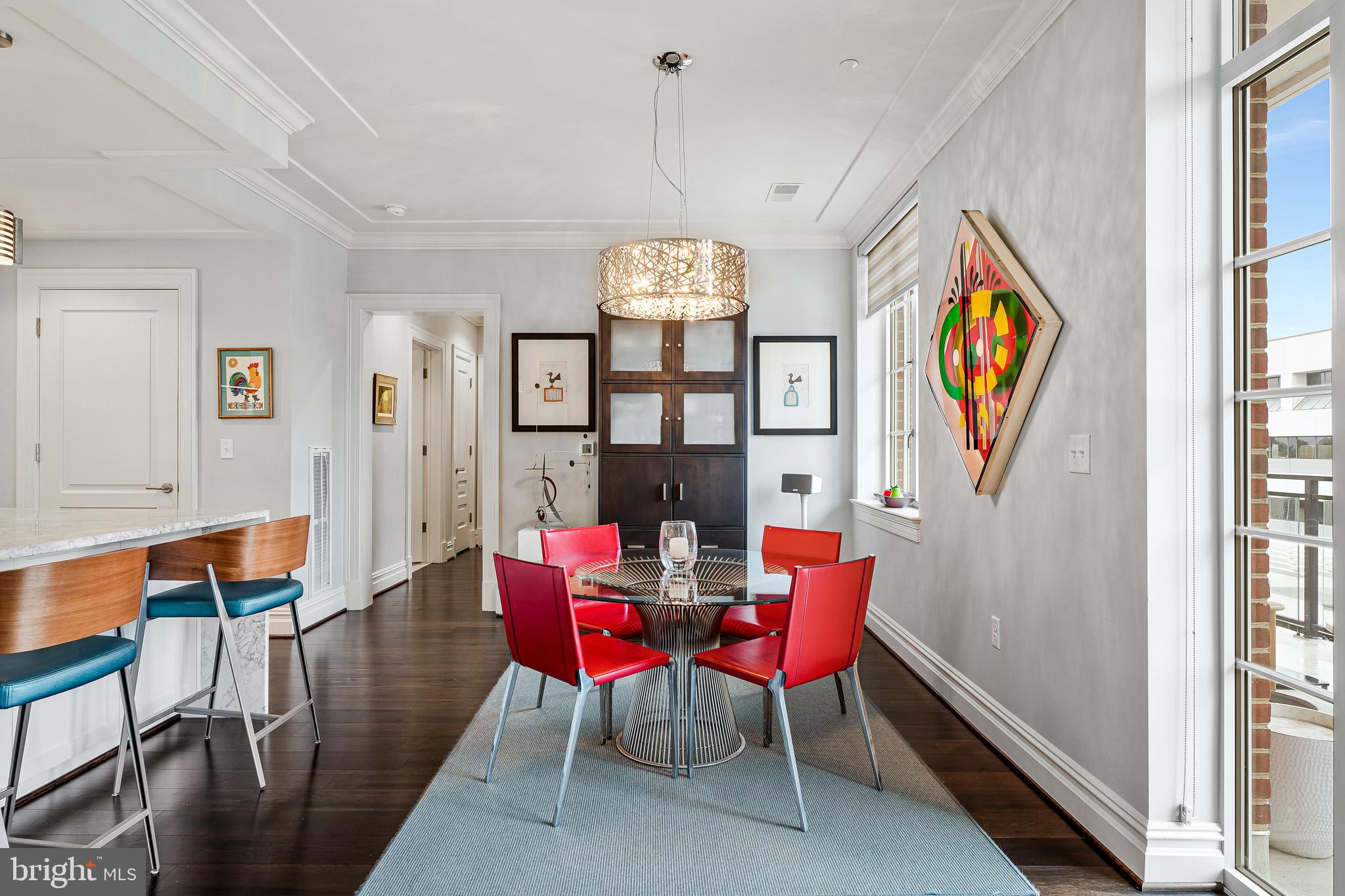 THE SIGNET - Residential