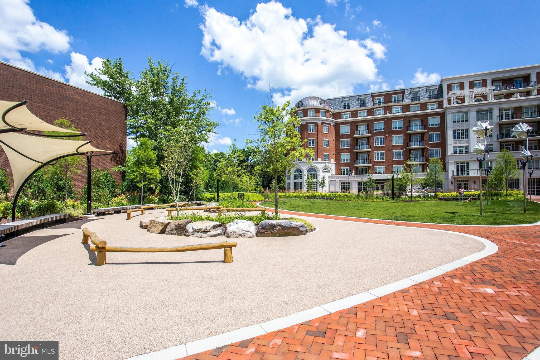 THE SIGNET - Residential