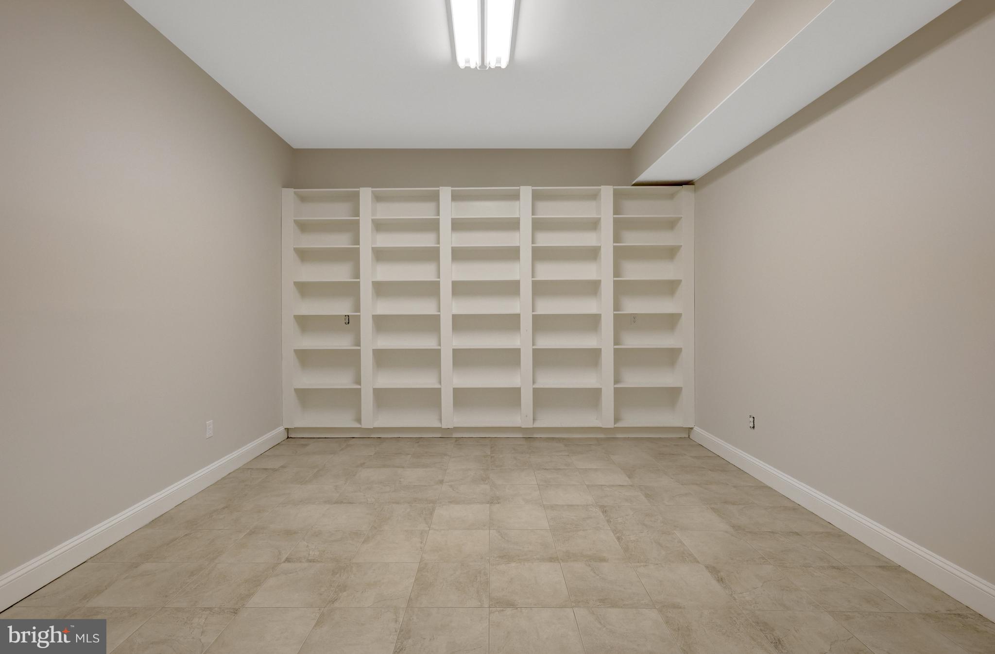 RIVER BEND ESTATES - Residential