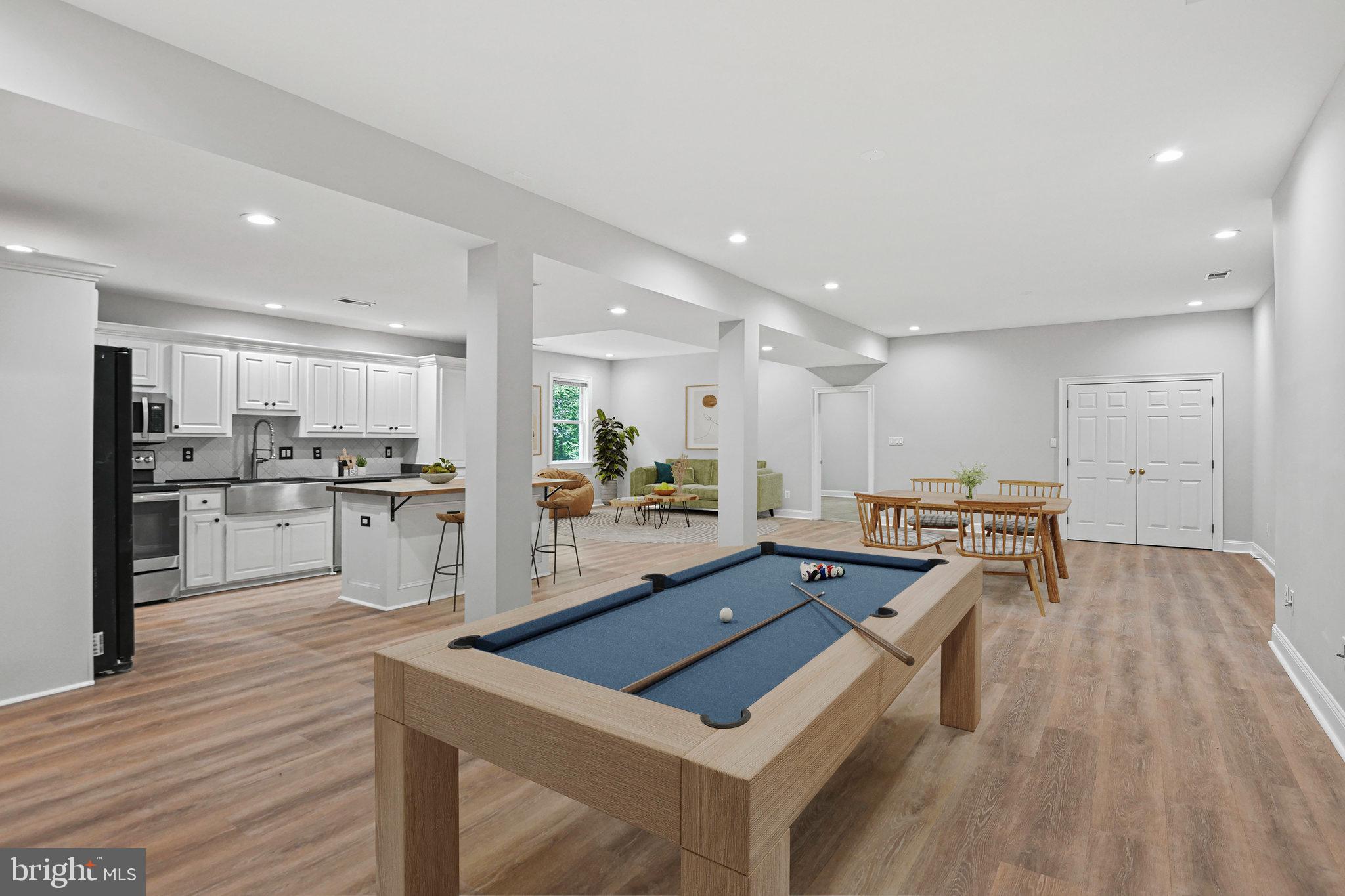 RIVER BEND ESTATES - Residential