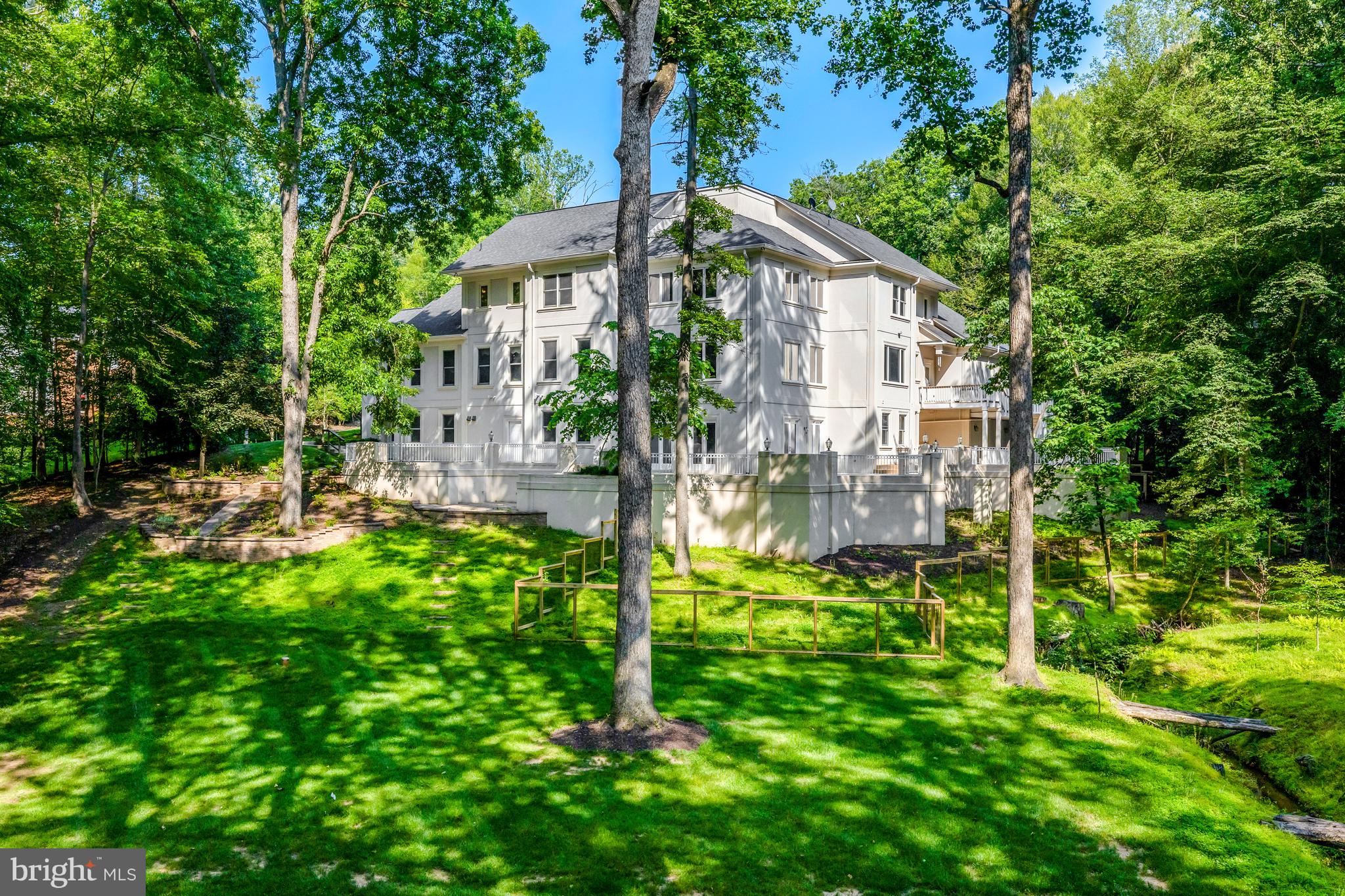 RIVER BEND ESTATES - Residential