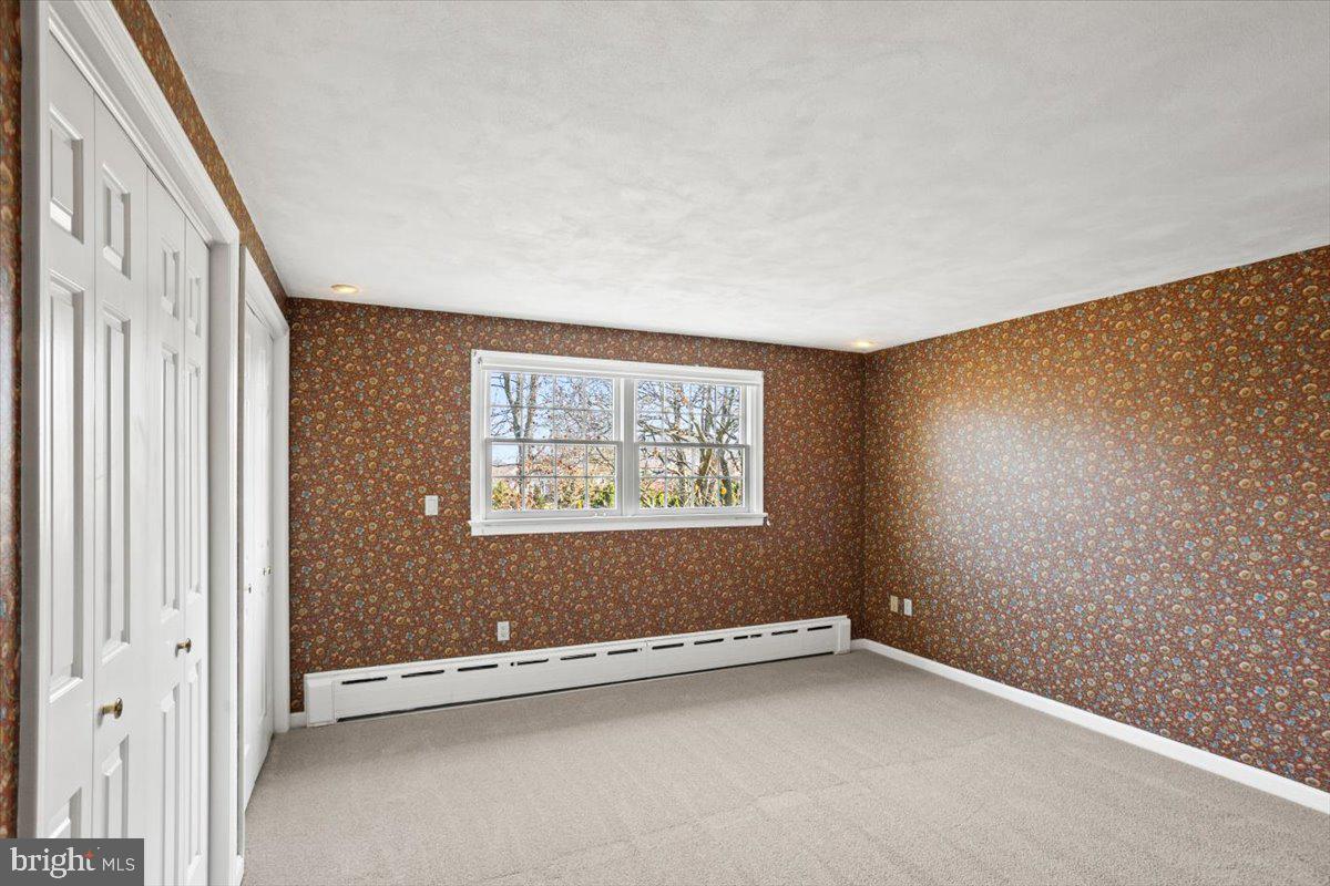 RUNNYMEDE - Residential