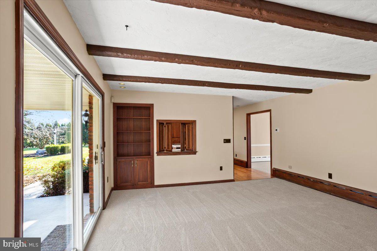 RUNNYMEDE - Residential