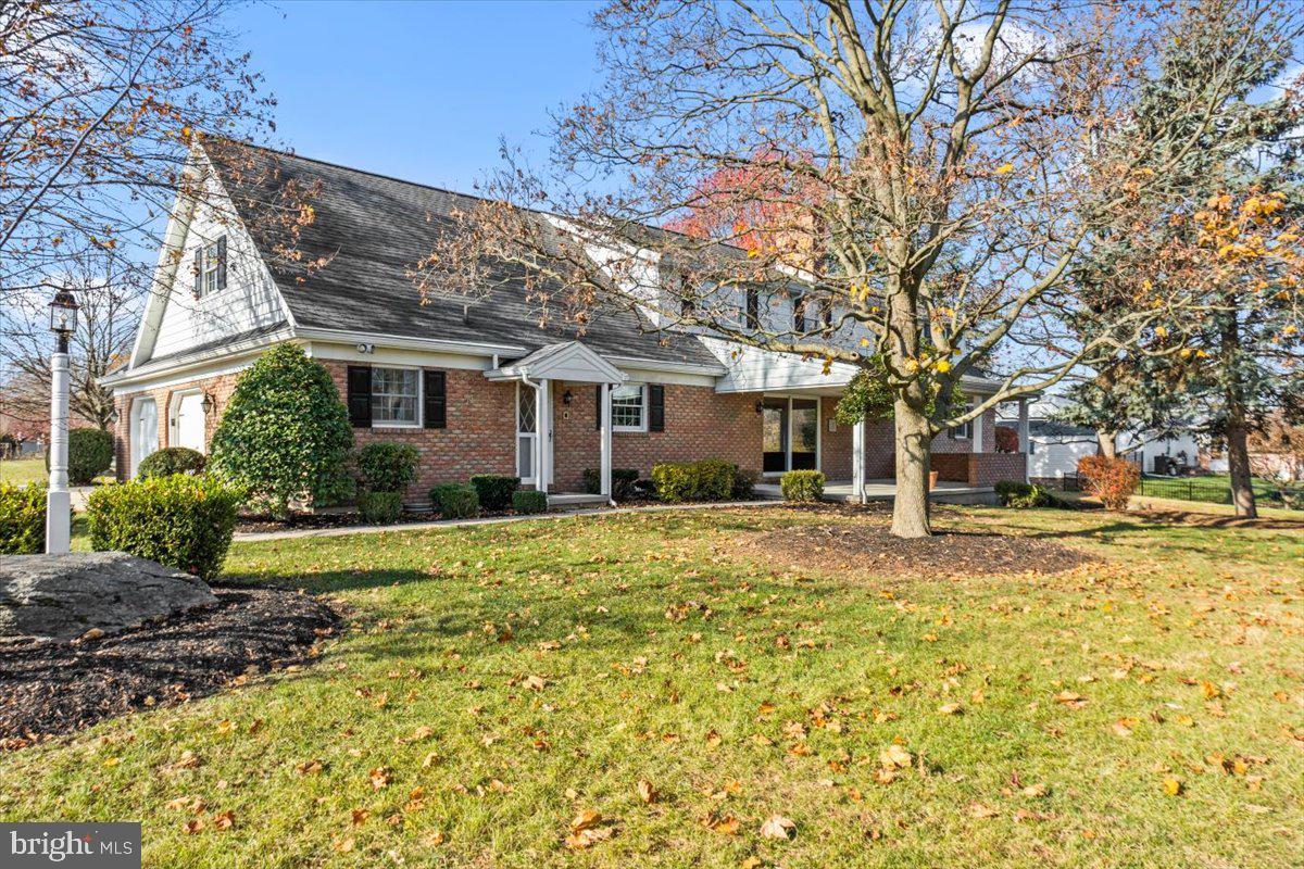 RUNNYMEDE - Residential