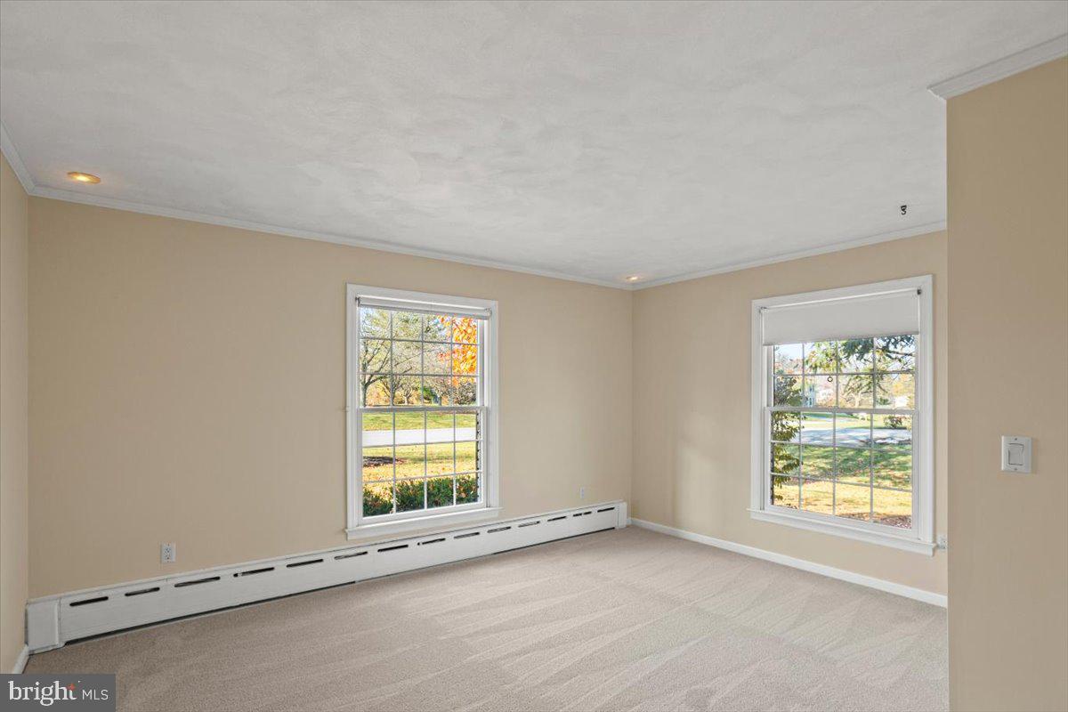 RUNNYMEDE - Residential