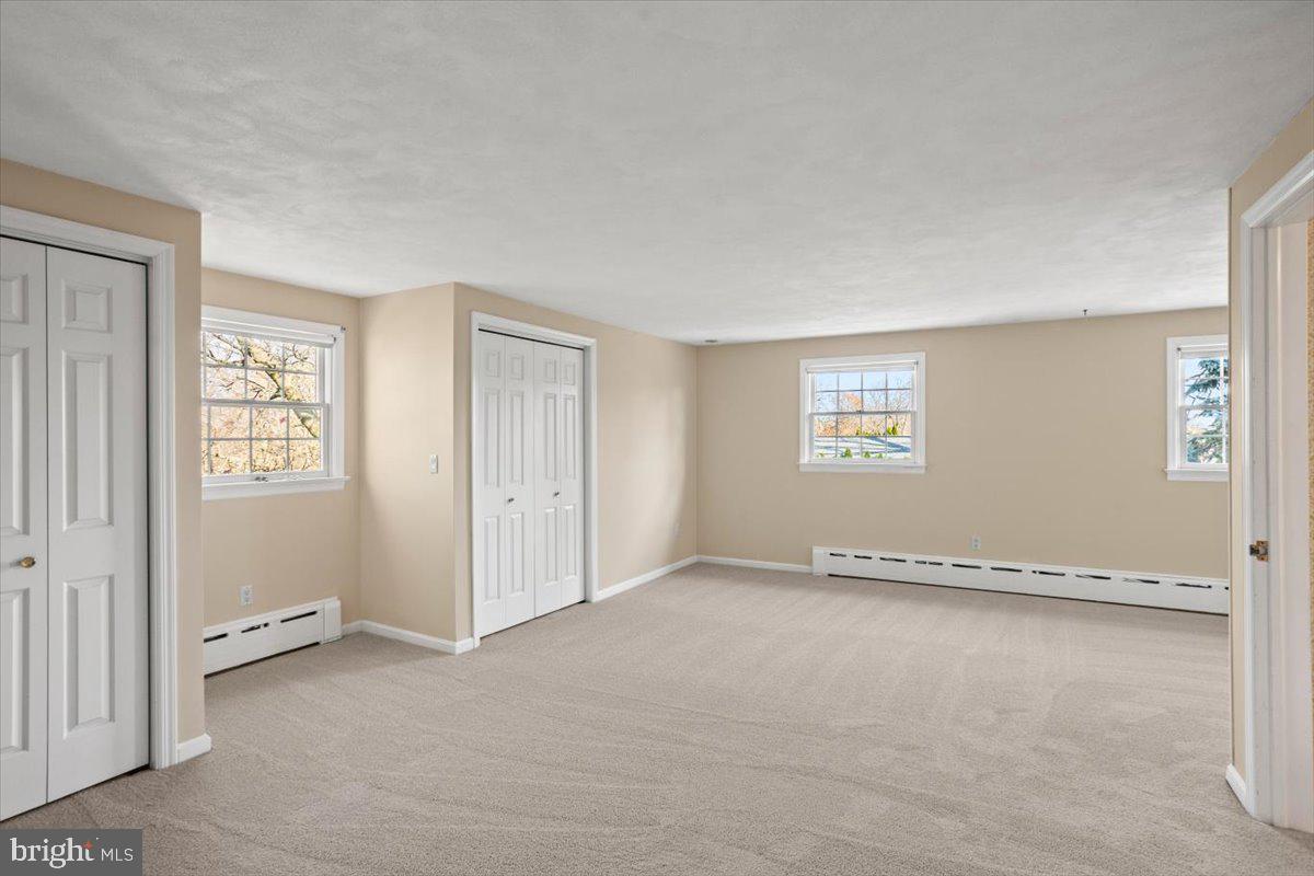 RUNNYMEDE - Residential