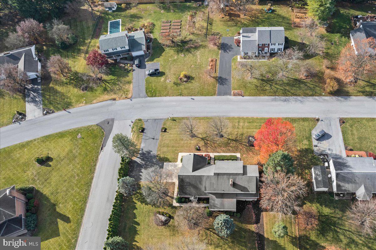 RUNNYMEDE - Residential