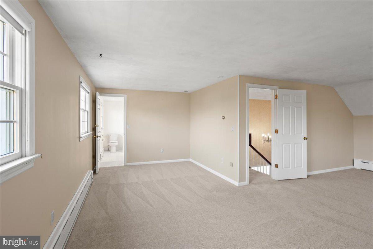 RUNNYMEDE - Residential