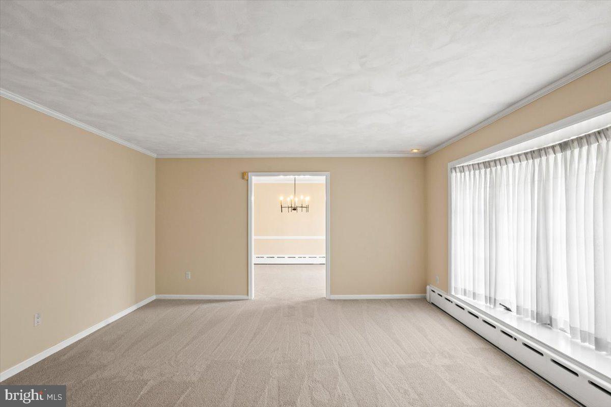 RUNNYMEDE - Residential