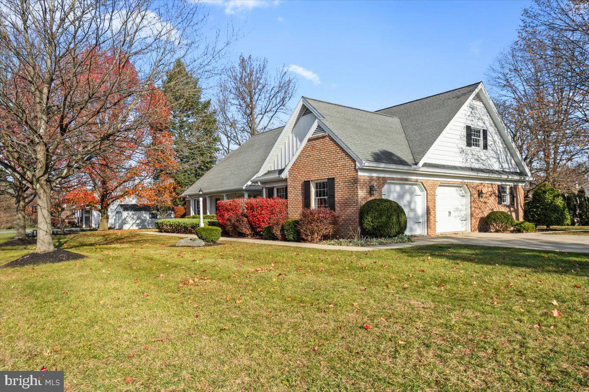 RUNNYMEDE - Residential