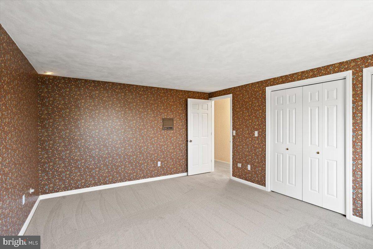 RUNNYMEDE - Residential