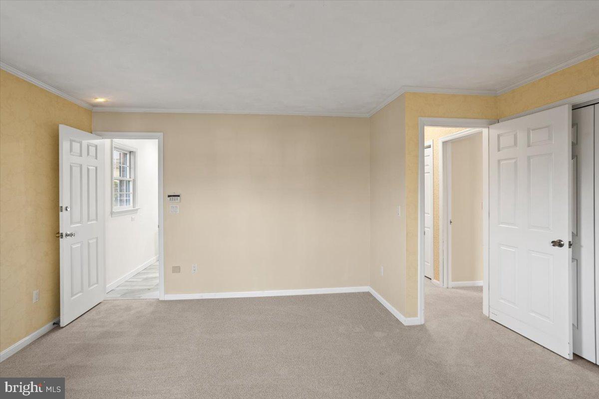 RUNNYMEDE - Residential