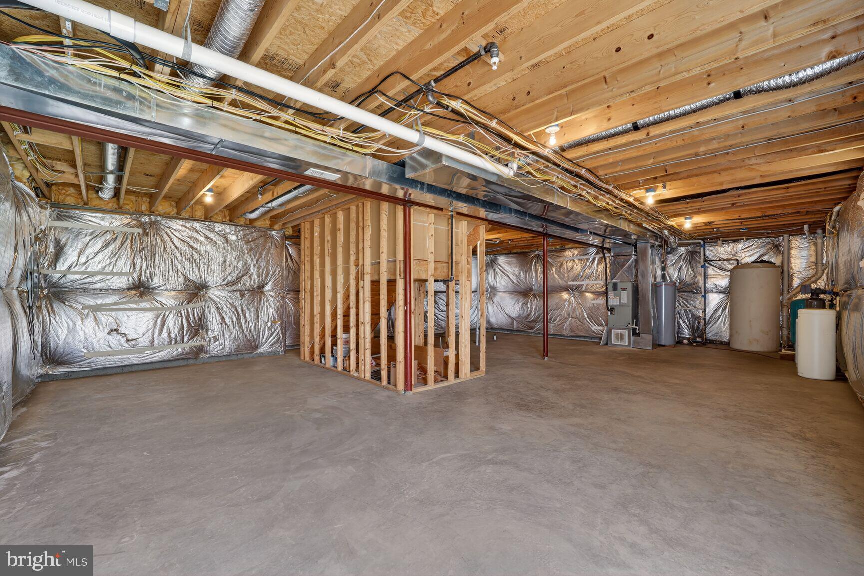 MANSFIELD ESTATES - Residential