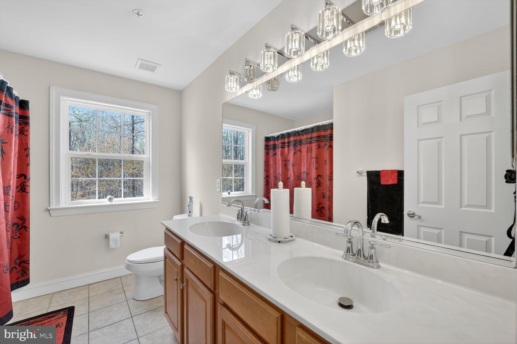 MANSFIELD ESTATES - Residential