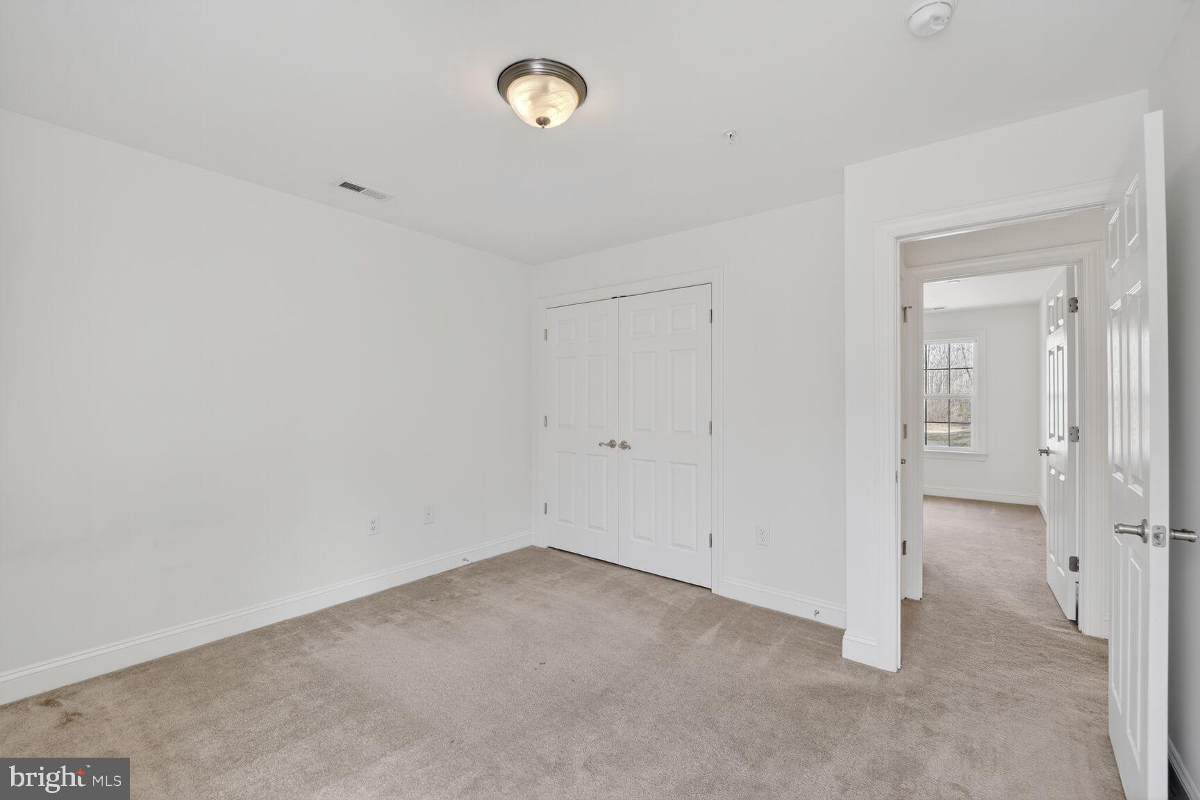 MANSFIELD ESTATES - Residential