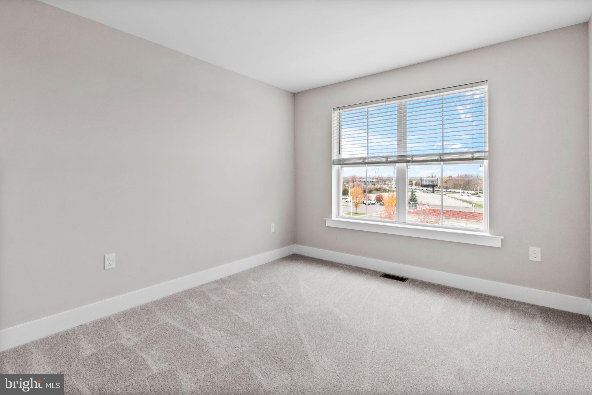 THE TOWNS AT HIGHER ROCK - Residential