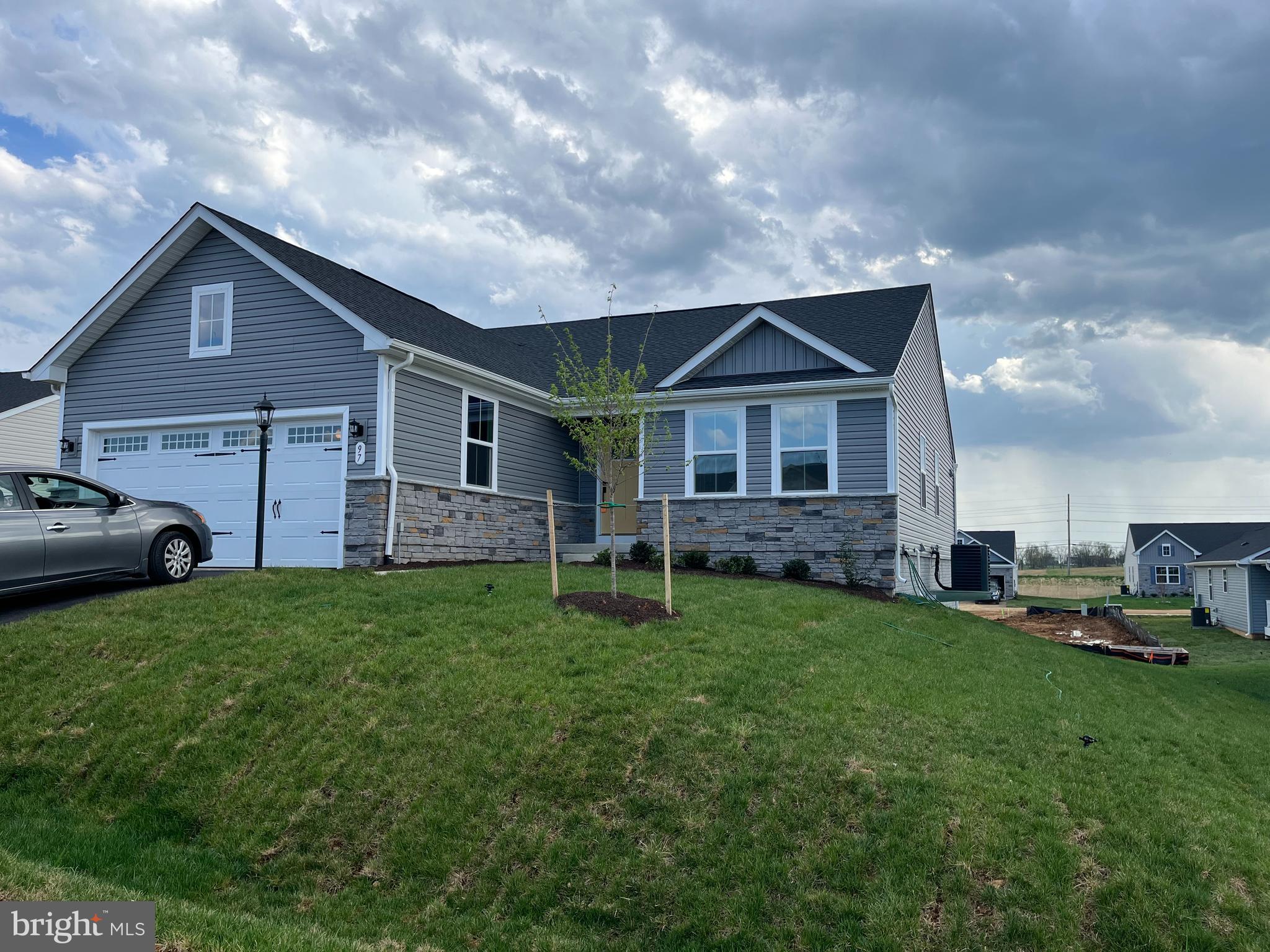 CARDINAL POINTE - Residential Lease