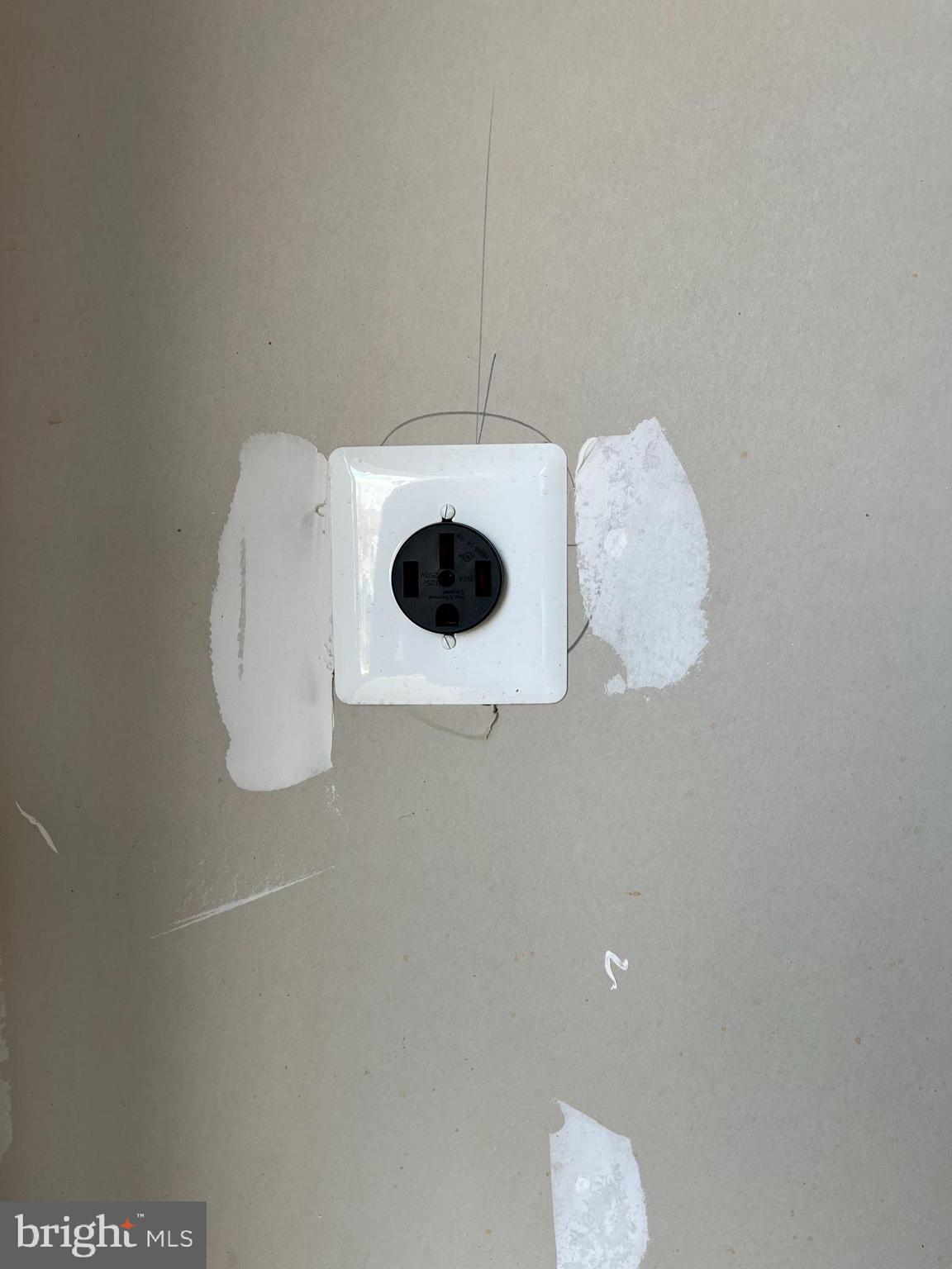 CARDINAL POINTE - Residential Lease