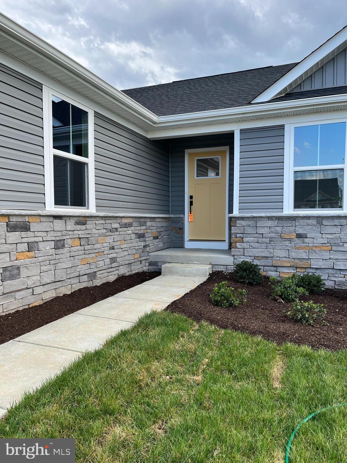 CARDINAL POINTE - Residential Lease